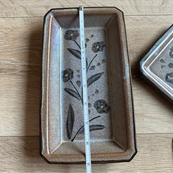 Vintage signed Pottery tray set with wall hanger , jewelry tray , coin catch all - Picture 11 of 11